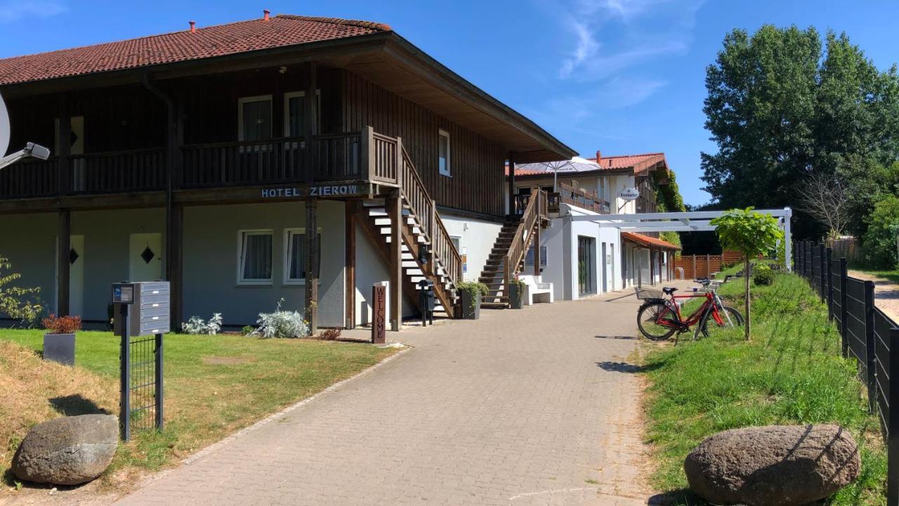 Hotel Zierow - Urlaub An Der Ostsee Ngoại thất bức ảnh